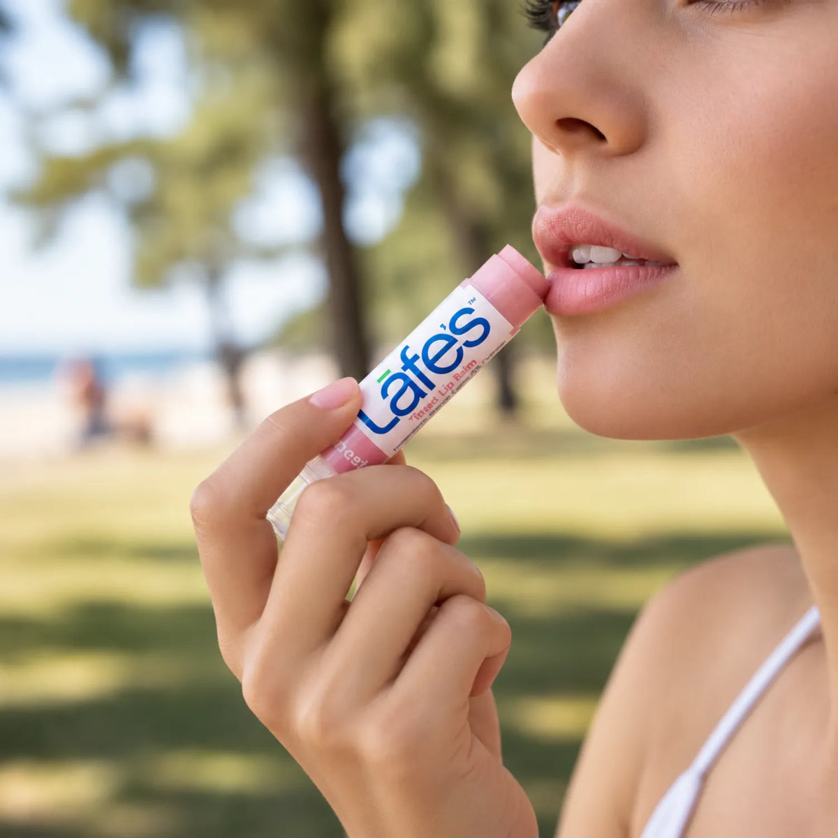 LAFE'S Bálsamo Labial Orgánico con Color Honest | Hidratación y color natural para labios | Con mantecas y aceites vegetales | Sin parabenos ni ingredientes artificiales | Bálsamo labial natural con color